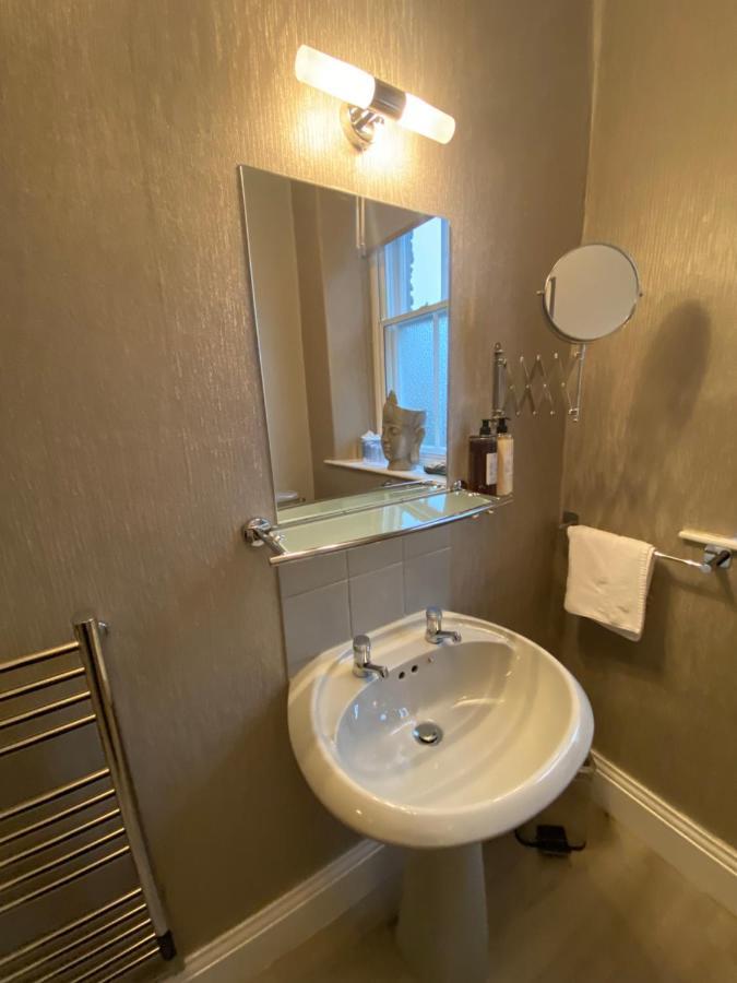 Merewyke Boutique Luxury Family Apartment Sleeps 4 , Central Location Windermere Exteriér fotografie